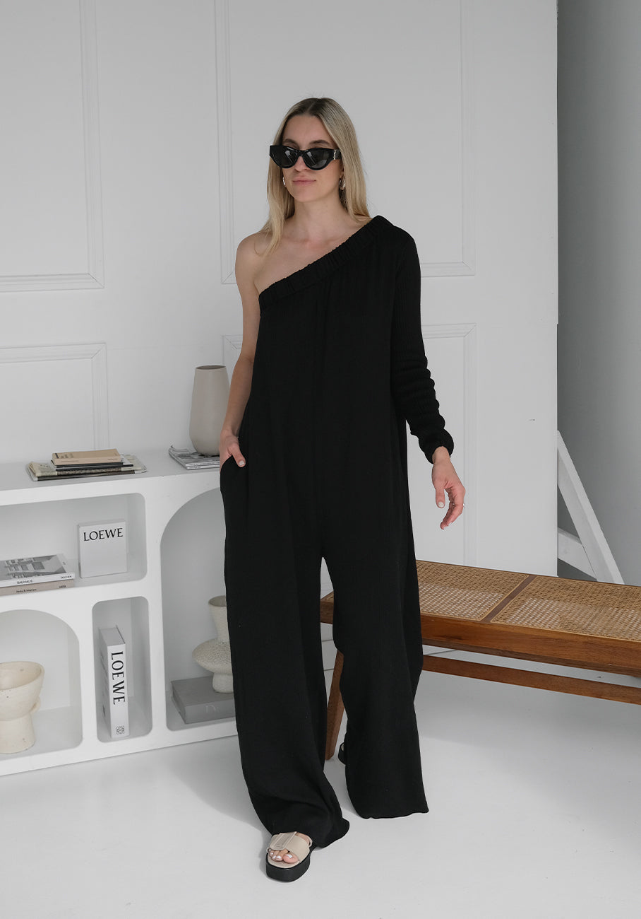 Miann &amp; Co Womens - Simone One-Shoulder Knit Jumpsuit - Black